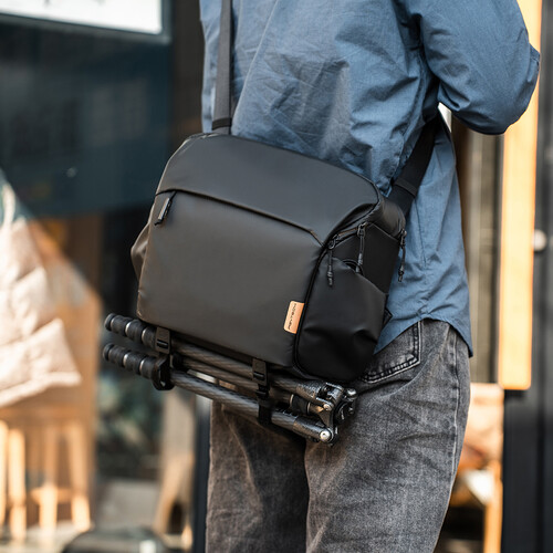 Наплечная сумка Pgytech OneGo Shoulder Bag 10L Obsidian Black (P-CB-043)- фото3